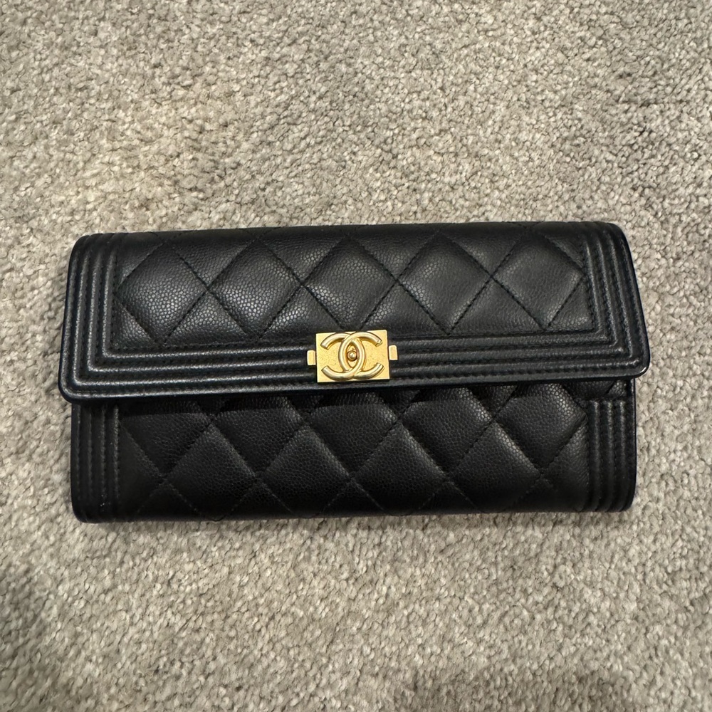 Chanel Boy Long Wallet Bifold 
Black 
Gold Metal